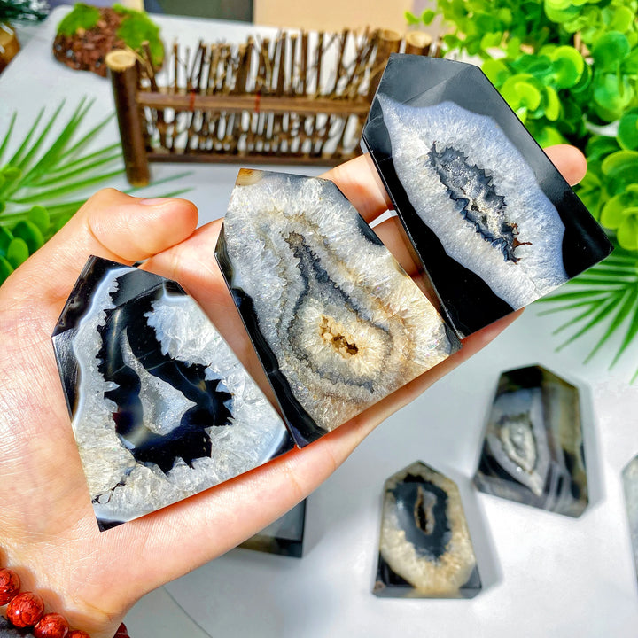 Black Sardonyx Agate Crystal Point